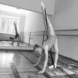 FORS  dance studio - Киев, Aerial hoop, Гимнастика, Хореография