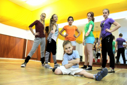 Школа танцев и фитнеса People Dance - Киев, Дзюдо, Танцы, Тренажерные залы, Фитнес, Пилатес, Тхэквондо