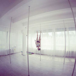 Студия танца Di Dance - Киев, Stretching, Pole dance, Акробатика