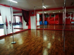 Anna Trofimchuk's Art Dance Studio - Киев, Фитнес, Pole dance, Акробатика, Воздушная гимнастика, Растяжка