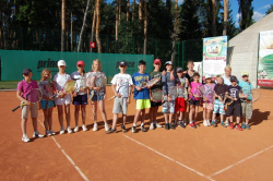 Профессиональная Теннисная Академия (ул. Уманская) - Киев, Теннис