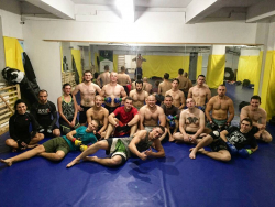 VALHALLA FIGHT CLUB - Киев, MMA, Микс файт, Смешанные боевые искусства