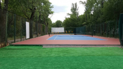Теннисные корты на Трухановом острове - Киев, Теннис