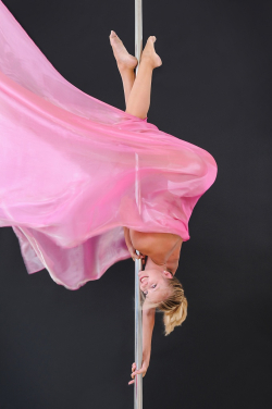 Тренер Доброханская Анна Ярославовна - Киев, Stretching, Pole dance